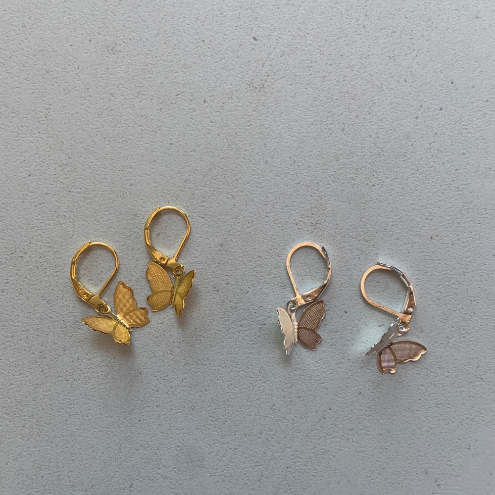n e w | silver butterfly earrings🤍✨ - Picture 3 of 4
